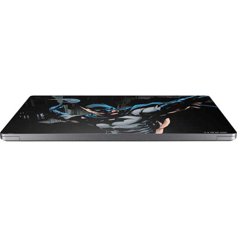 DC Comics Batman Throwing Batarang Jim Lee Art Universal Laptop 12in (9.8 x 6.8in) Skin